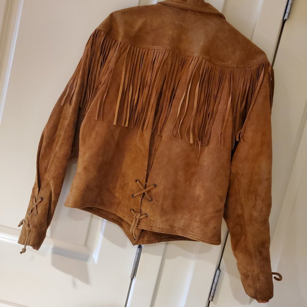 Wilsons Leather Chestnut Fringe Jacket L. Western meets Hippy look. - Picture 3 of 4